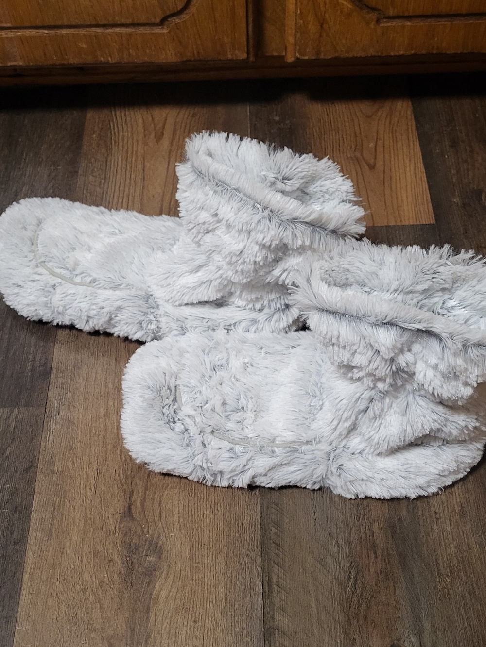 Women's Warmies Plush Faux Fur Bootie Slippers - Light Gray.